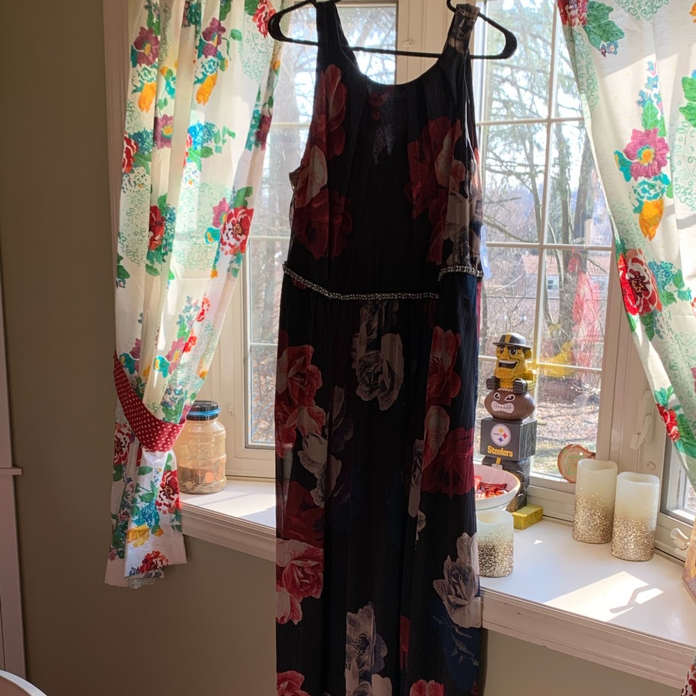 Special occasion dress with pockets!